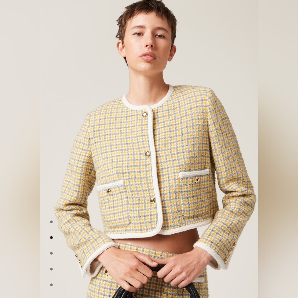 Single-breasted boucle jacket